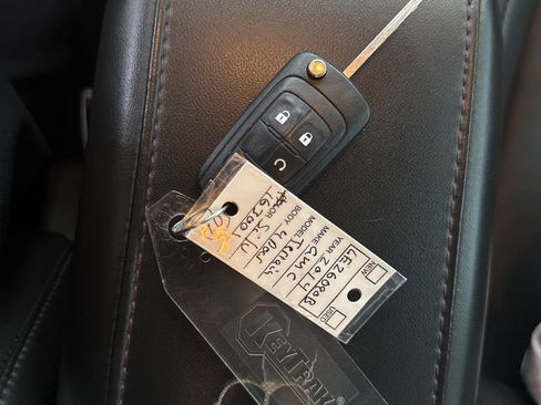 Used 2014 GMC Terrain SLT FWD image 26