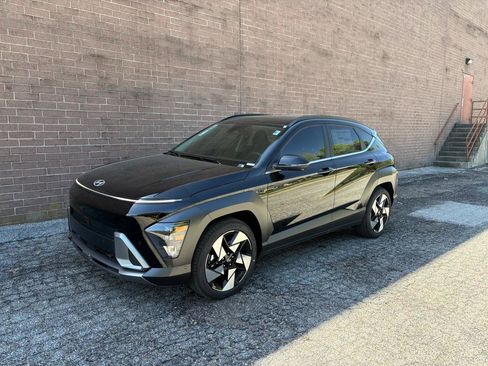New 2026 Hyundai Kona Limited FWD image 1