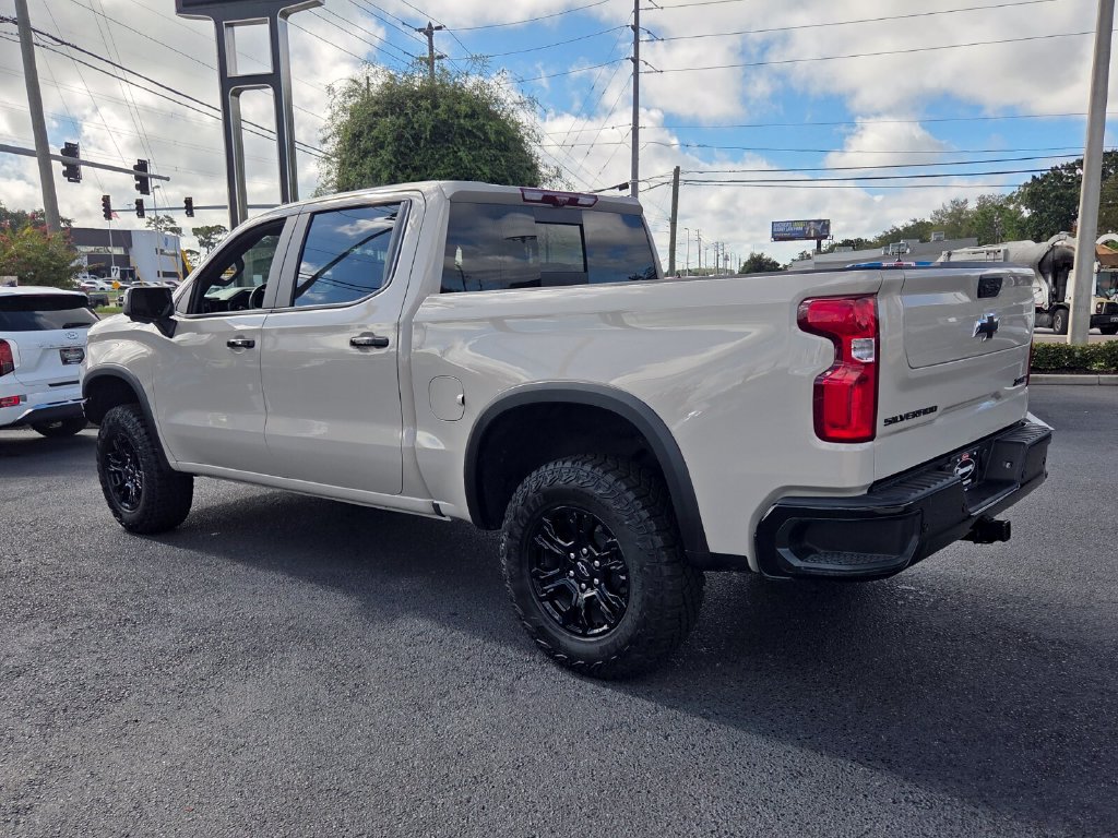 Certified 2026 Chevrolet Silverado 1500 ZR2 w/ Dark Appearance Package AWD/4WD image 6