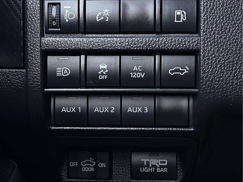 Used 2024 Toyota Tacoma TRD Pro AWD/4WD image 18