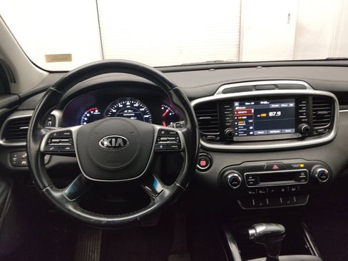 Used 2019 Kia Sorento SX image 22