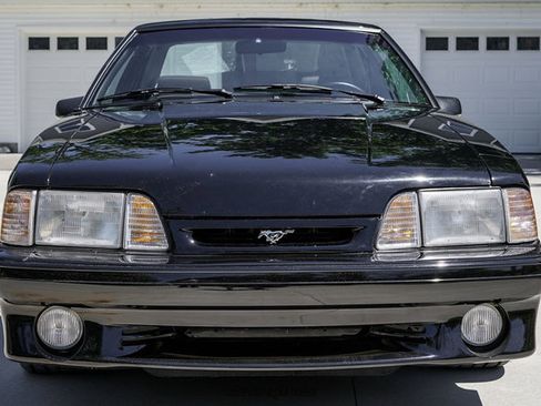 Used 1993 Ford Mustang Cobra RWD image 13