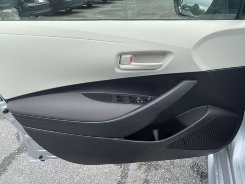 Used 2026 Toyota Corolla LE FWD image 15