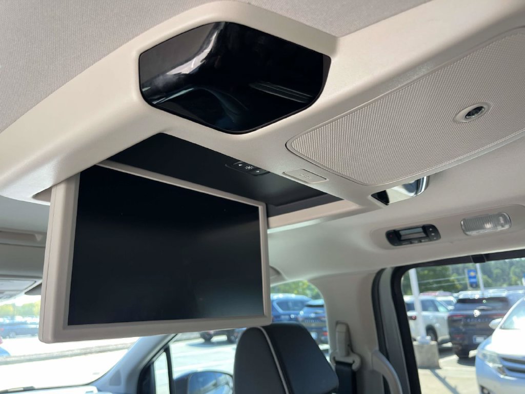 Used 2025 Honda Odyssey Touring image 14