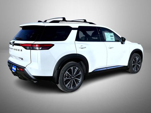 New 2026 Nissan Pathfinder Platinum w/ Cargo Package image 5