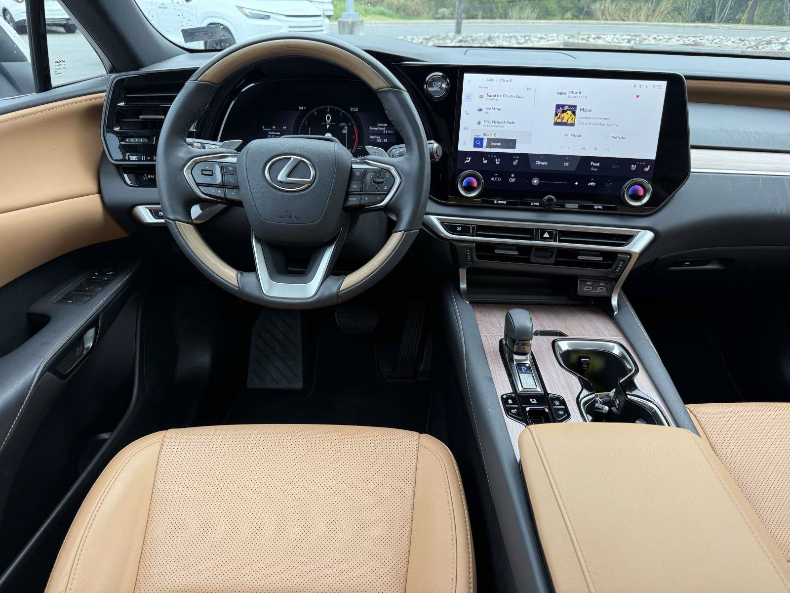 Used 2025 Lexus RX 350 AWD image 8