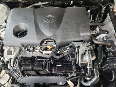 Used 2020 Toyota Camry XSE image 30