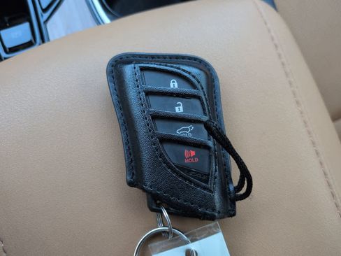 Used 2024 Lexus RX 350 Premium Plus w/ Convenience Package AWD/4WD image 28