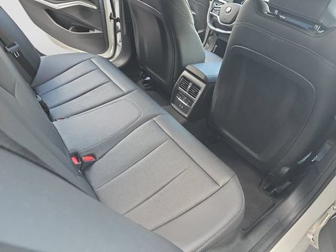Used 2025 BMW 330i Sedan RWD image 34