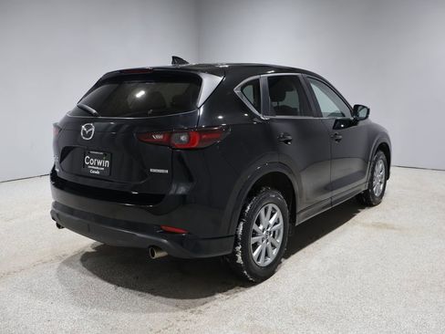 Used 2024 MAZDA CX-5 AWD 2.5 S w/ Select Package image 2