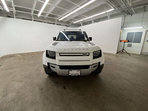 Used 2020 Land Rover Defender 110 HSE image 9