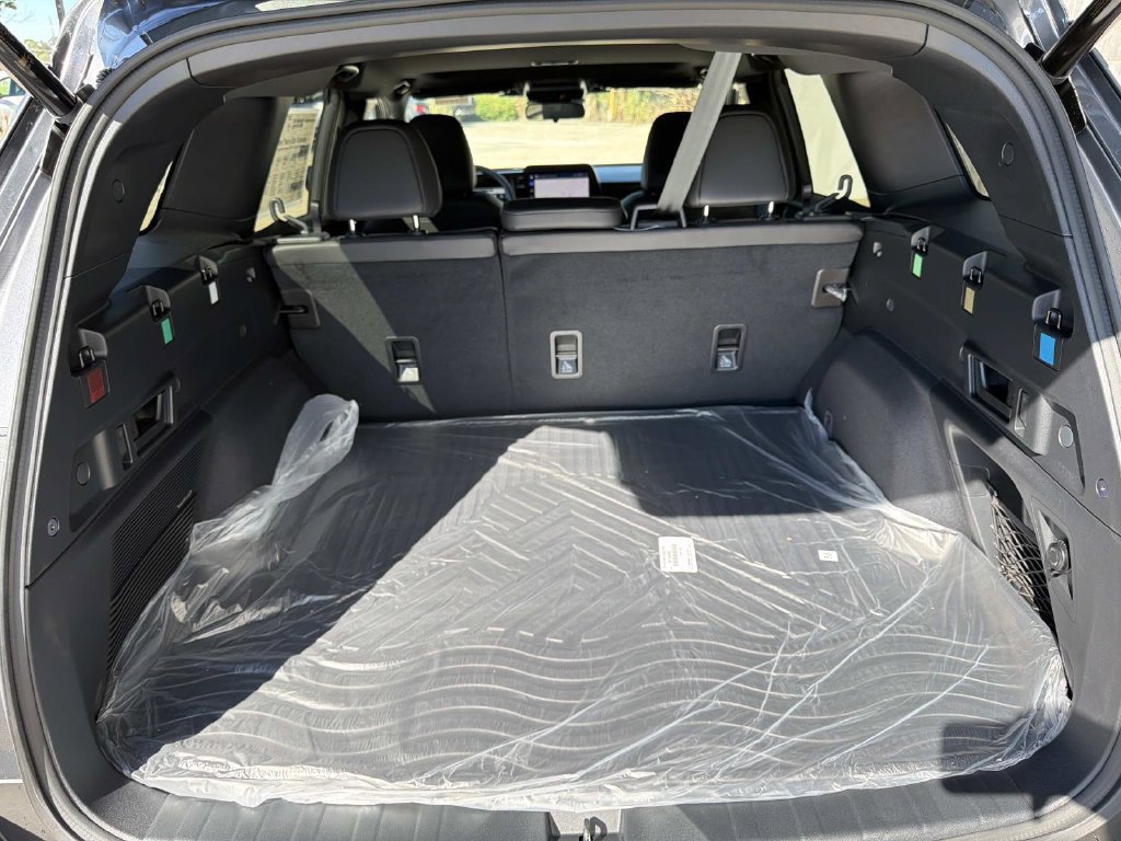 New 2026 Subaru Outback Limited AWD/4WD image 7
