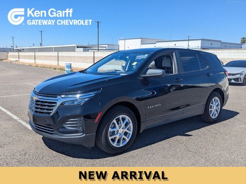 Used 2023 Chevrolet Equinox LS w/ LPO, Cargo Package image 1
