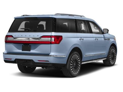 Used 2019 Lincoln Navigator Black Label w/ Cargo Package image 2