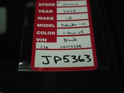 Used 2025 Land Rover Defender 110 X-Dynamic SE image 44