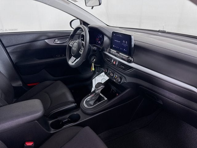 Certified 2023 Kia Forte LXS w/ LXS Technology Package FWD image 26