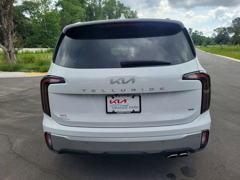 Used 2024 Kia Telluride SX Prestige AWD/4WD image 9