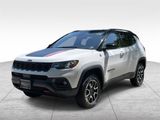 Used 2024 Jeep Compass Trailhawk image 2