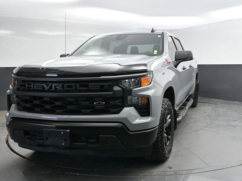 Used 2024 Chevrolet Silverado 1500 W/T w/ WT Value Package AWD/4WD image 5