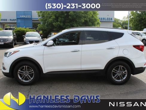 Used 2017 Hyundai Santa Fe Sport FWD image 2