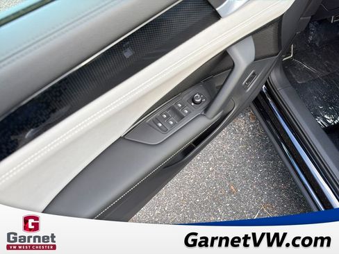 New 2026 Volkswagen Tiguan SE R-Line image 11