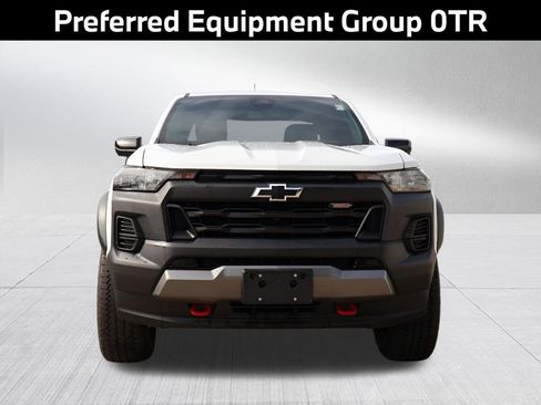 Used 2024 Chevrolet Colorado Trail Boss w/ Technology Package image 3