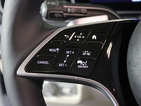 Certified 2026 Mercedes-Benz GLE 450 4MATIC image 19