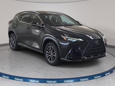 Used 2024 Lexus NX 350h AWD w/ Vision Package image 4