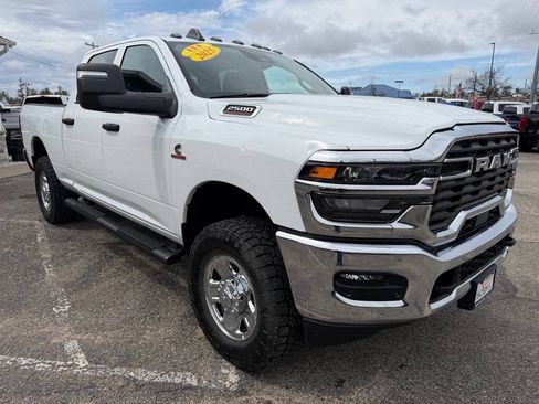 Used 2025 RAM 2500 Tradesman AWD/4WD image 7
