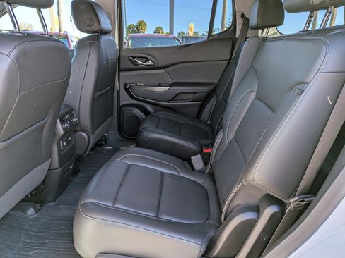 Certified 2023 GMC Acadia SLT w/ Elevation Edition image 13