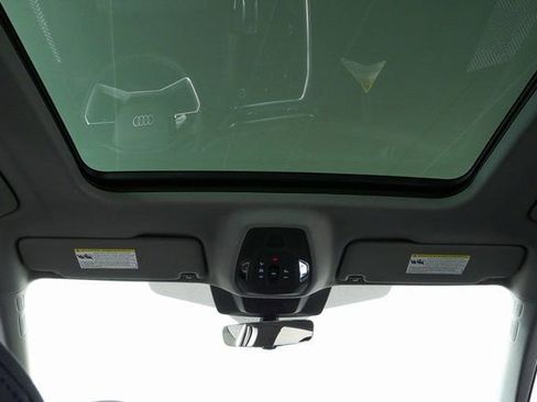 New 2025 Audi Q5 Premium Plus AWD/4WD image 19