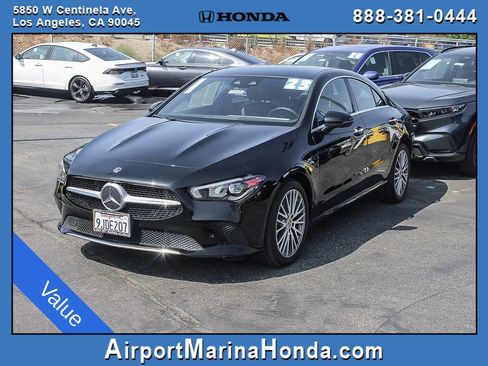Used 2023 Mercedes-Benz CLA 250 w/ Premium Package image 5