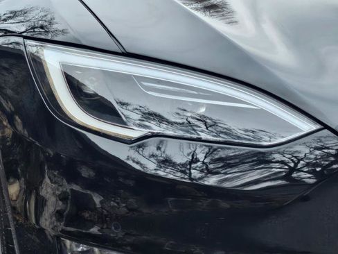 Used 2023 Tesla Model S AWD image 24