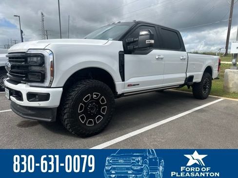 Certified 2025 Ford F350 Platinum w/ FX4 Off-Road Package AWD/4WD image 1