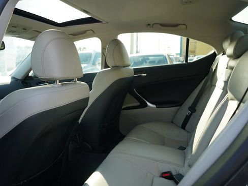 Used 2011 Lexus IS 250 RWD image 15