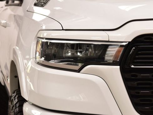 Used 2025 RAM 1500 Big Horn AWD/4WD image 10