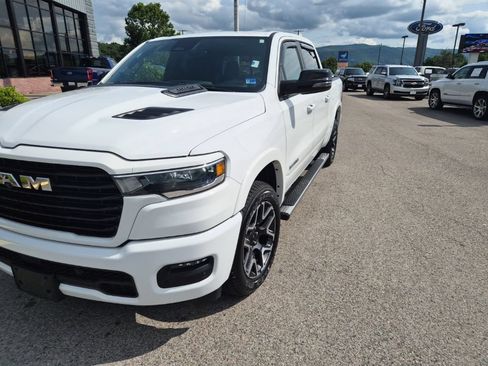 Used 2026 RAM 1500 Laramie w/ Sport Appearance Package AWD/4WD image 2