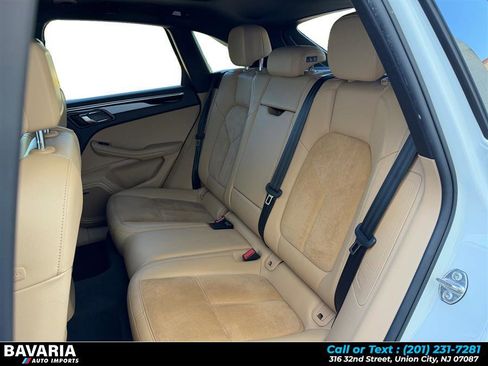 Used 2017 Porsche Macan S AWD/4WD image 16