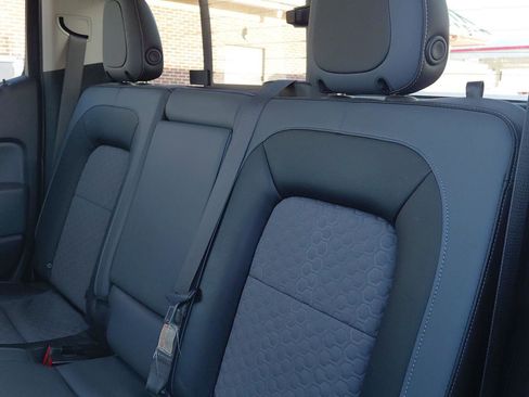 Used 2019 Chevrolet Colorado Z71 image 23