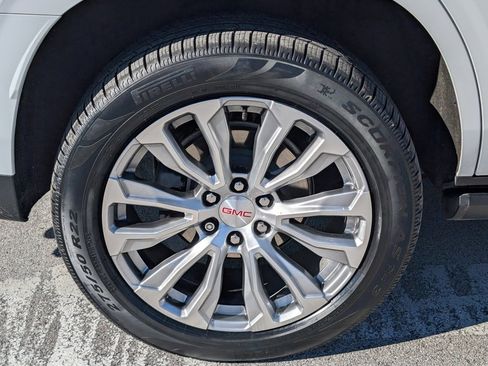 Used 2023 GMC Yukon Denali w/ Advanced Technology Package image 33