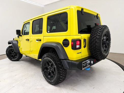 Used 2023 Jeep Wrangler Unlimited w/ Cold Weather Group AWD/4WD image 7