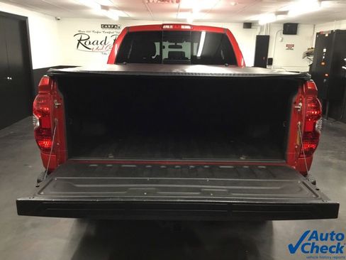 Used 2014 Toyota Tundra SR5 image 12