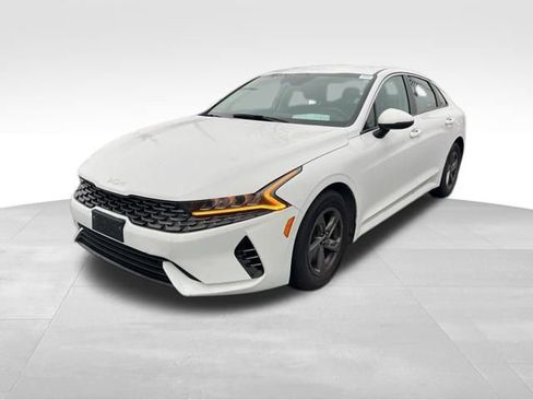 Used 2022 Kia K5 LXS image 4