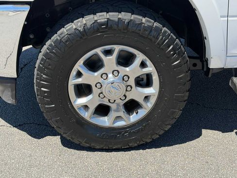 Used 2022 RAM 2500 Laramie AWD/4WD image 33