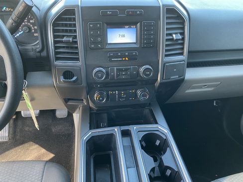 Used 2018 Ford F150 XLT RWD image 15