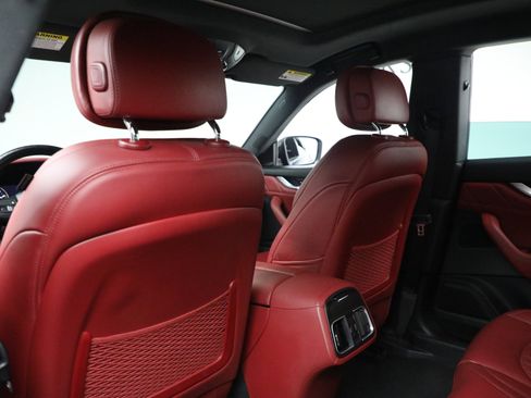 Certified 2022 Maserati Levante GT image 22