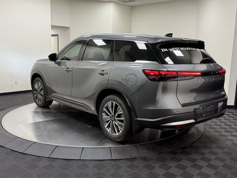 Certified 2027 INFINITI QX60 Luxe w/ Cargo Package FWD image 5