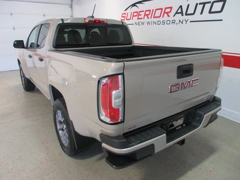 Used 2021 GMC Canyon AT4 image 12