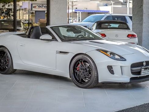 Used 2014 Jaguar F-TYPE Convertible image 5
