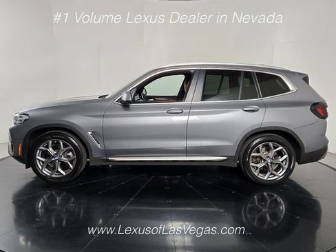 Used 2024 BMW X3 sDrive30i w/ Convenience Package RWD image 3